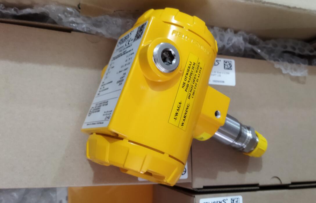 德國Aplisens PCE-28壓力變送器的電氣連接過程