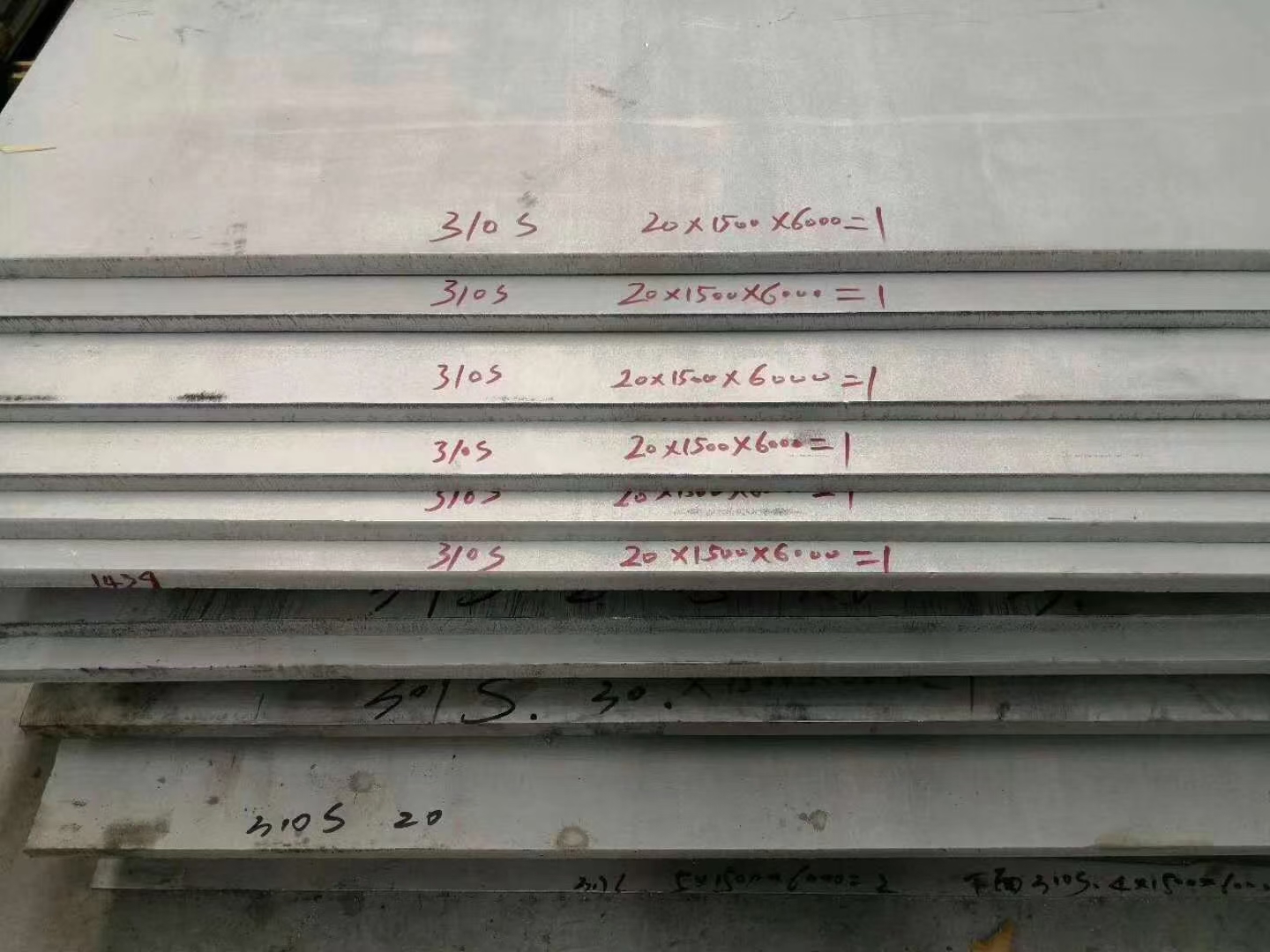X6Cr13 不銹鋼在高溫環(huán)境下依然能夠保持其穩(wěn)定的物理和化學(xué)性能