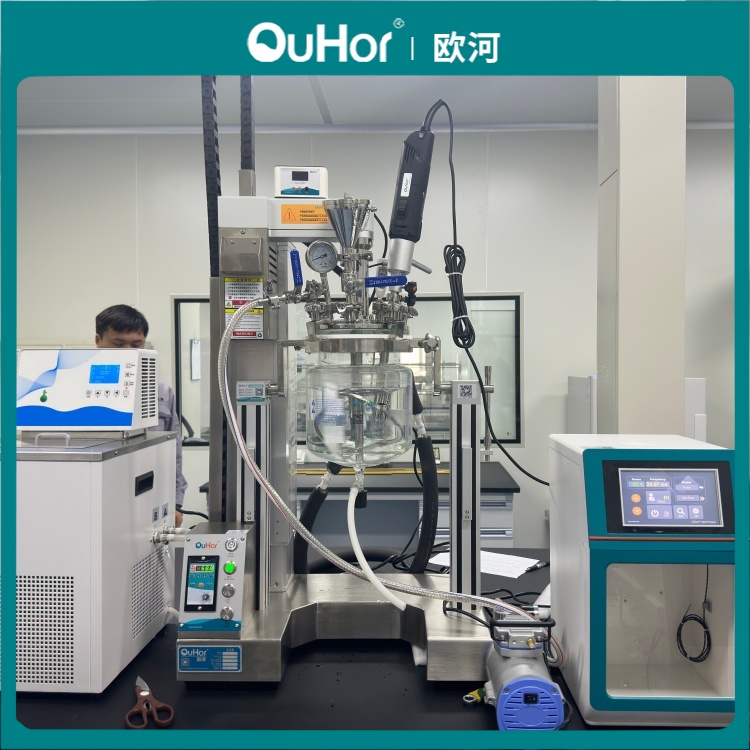 實驗室多功能攪拌乳化恒溫密閉反應釜介紹