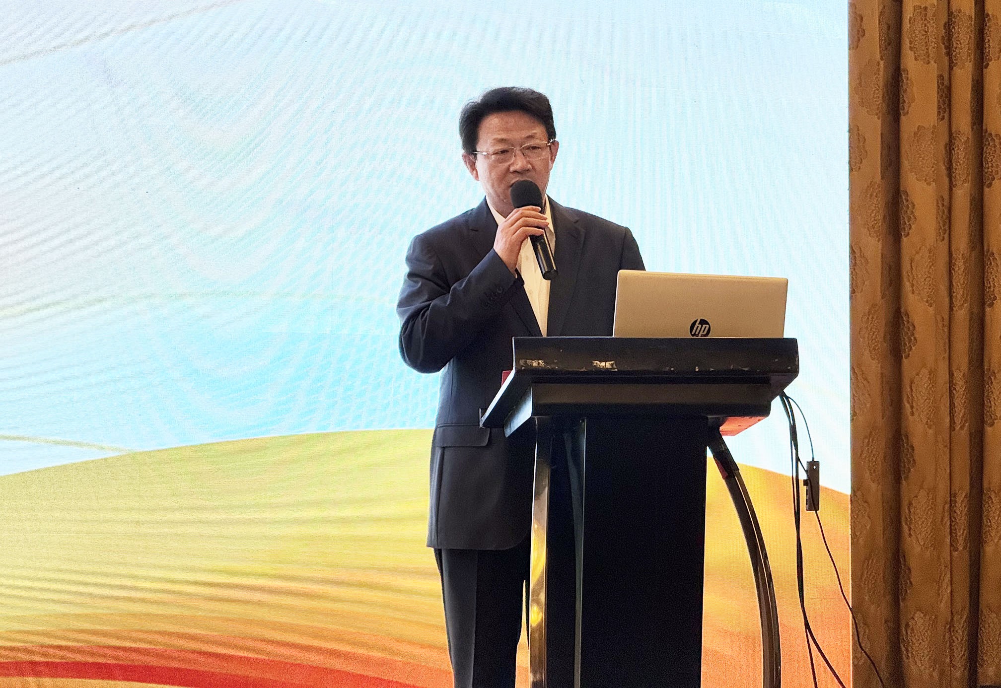 儀電科儀“同心共筑百年基業(yè)，聚力共贏智造未來”活動圓滿舉辦