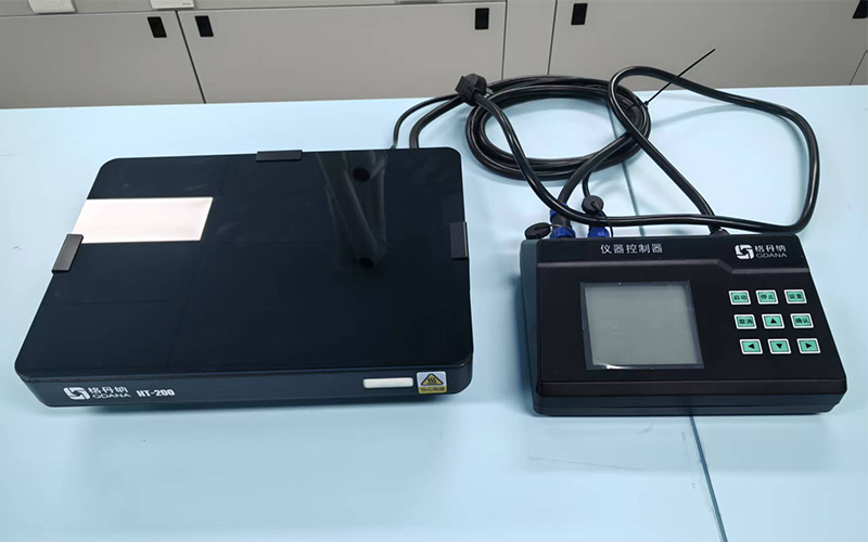 玻璃陶瓷電熱板相較其他材質(zhì)電熱板的優(yōu)勢(shì)解析