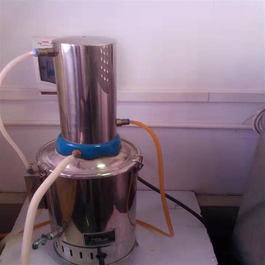 不锈钢蒸馏水器维护保养