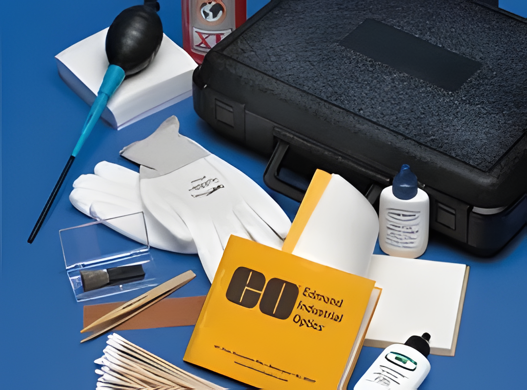 别让灰尘毁了你的实验——光学元件安全清洁指南